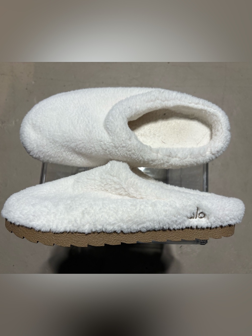 ALO Yoga White Fuzzy Mule Slippers
